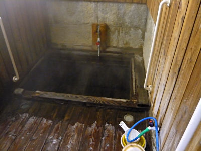 草津温泉 凪の湯内