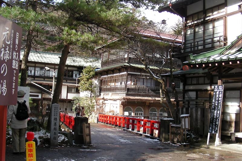 四万温泉 積善館