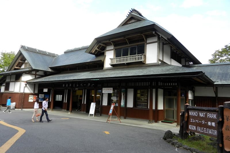 華厳の滝エレベータ