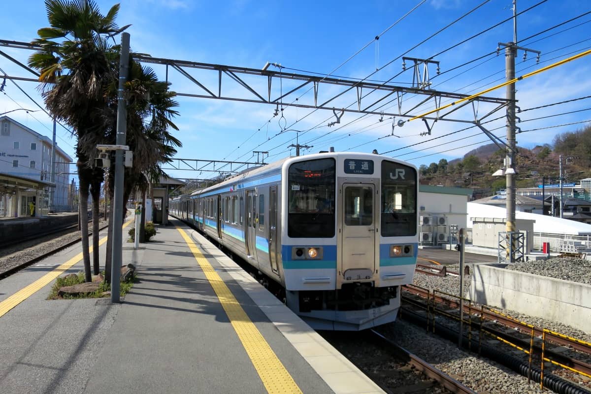 源泉湯 燈屋 山梨県甲府市 中央本線 酒折駅 源泉湯 燈屋 山梨県甲府市 中央本線 酒折駅