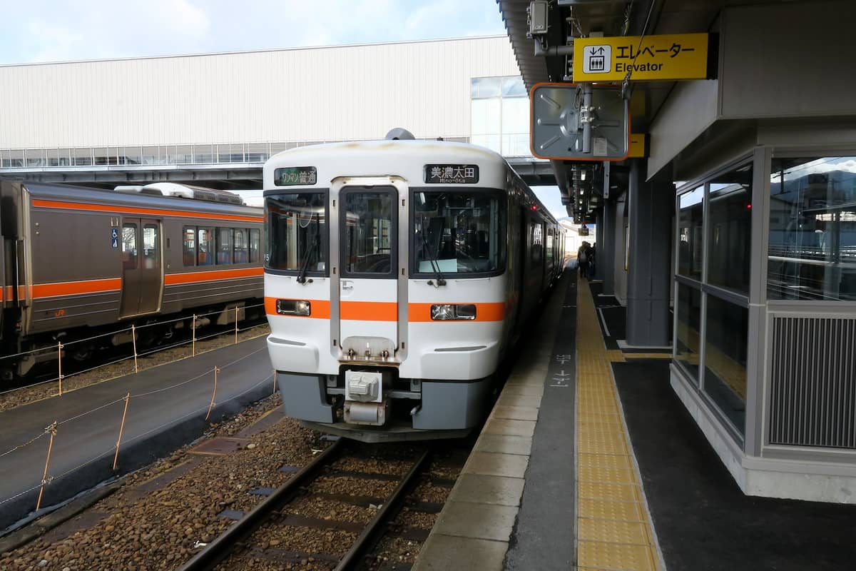 高山本線 高山駅