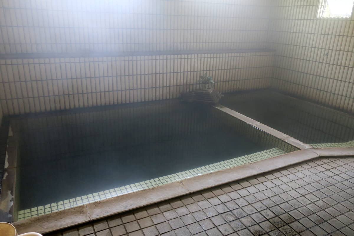 東鳴子温泉 勘七湯 大浴室