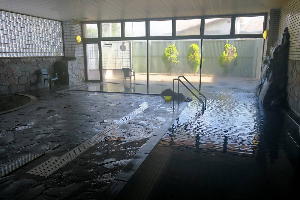 阿仁前田駅温泉 クウィンス森吉