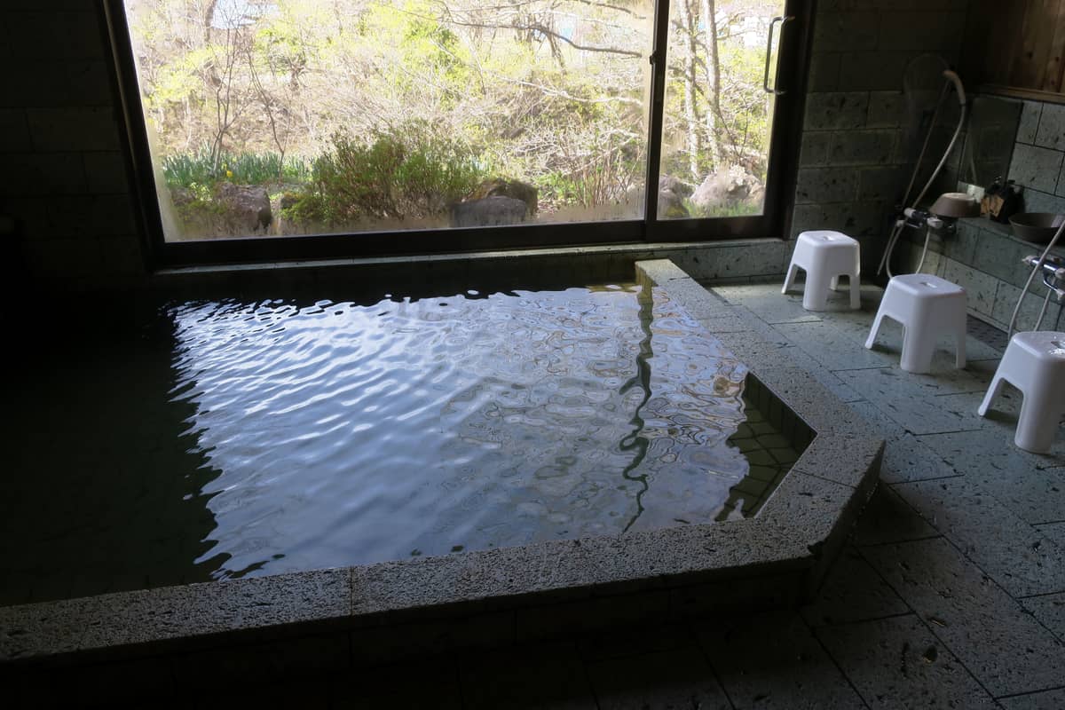 中三依温泉 男鹿の湯