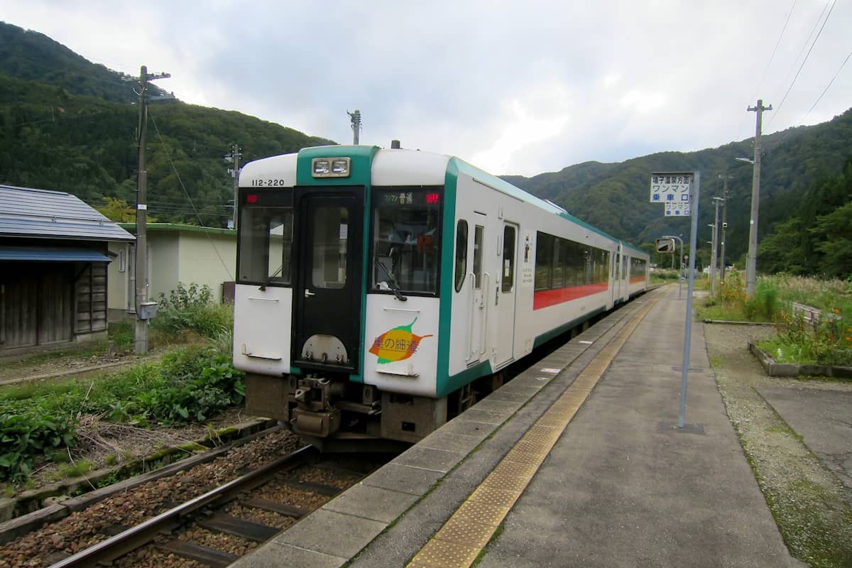瀬見温泉駅