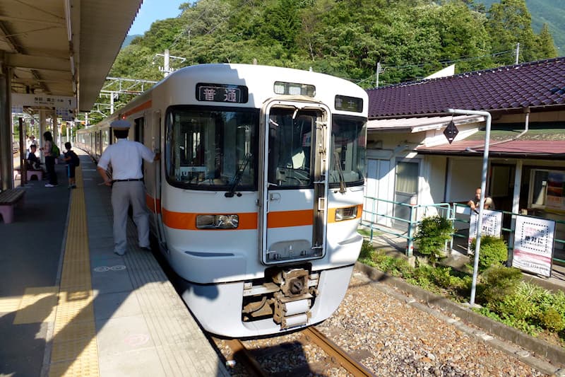 身延線 下部温泉駅