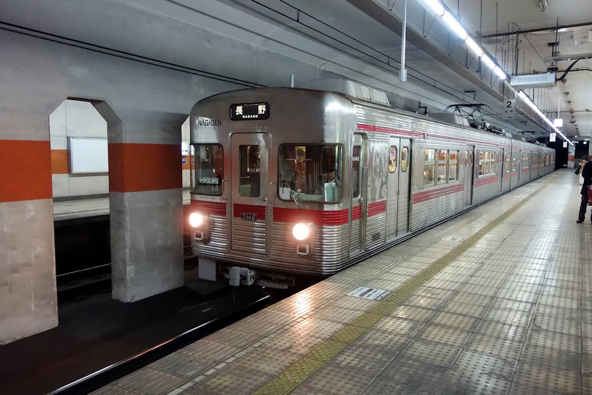 長野電鉄 権堂駅