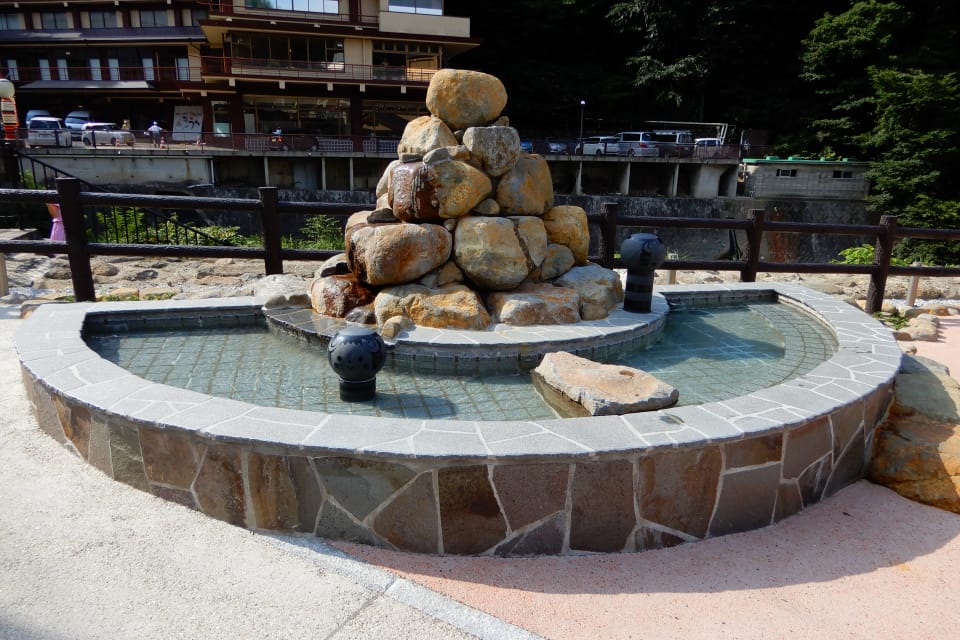 土湯温泉公衆浴場 中之湯