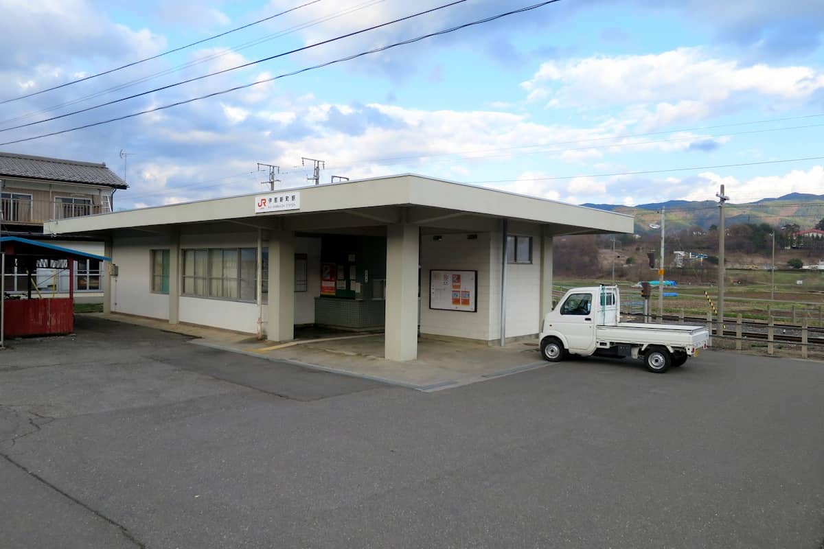 伊那新町駅