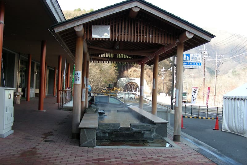 湯の郷 湯西川観光センター